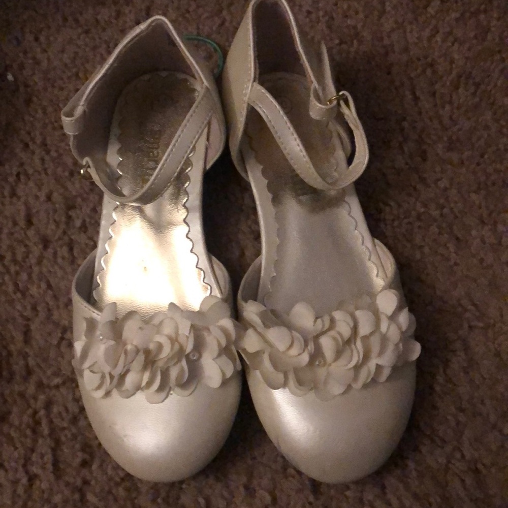 Girls dress shoes